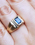 Pinky ring for man with sapphire