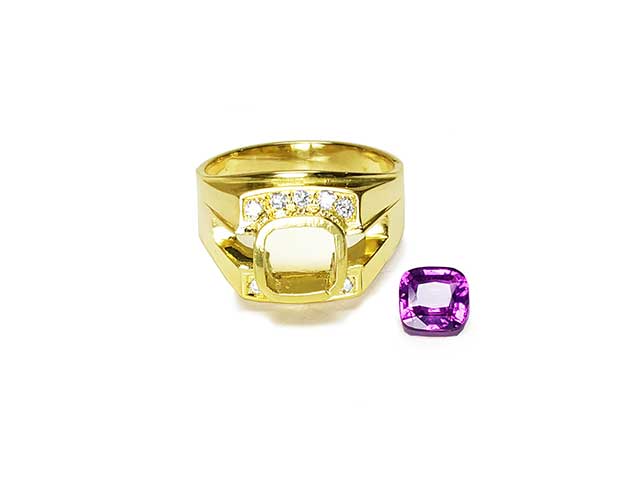 Solid gold men&#39;s sapphire ring