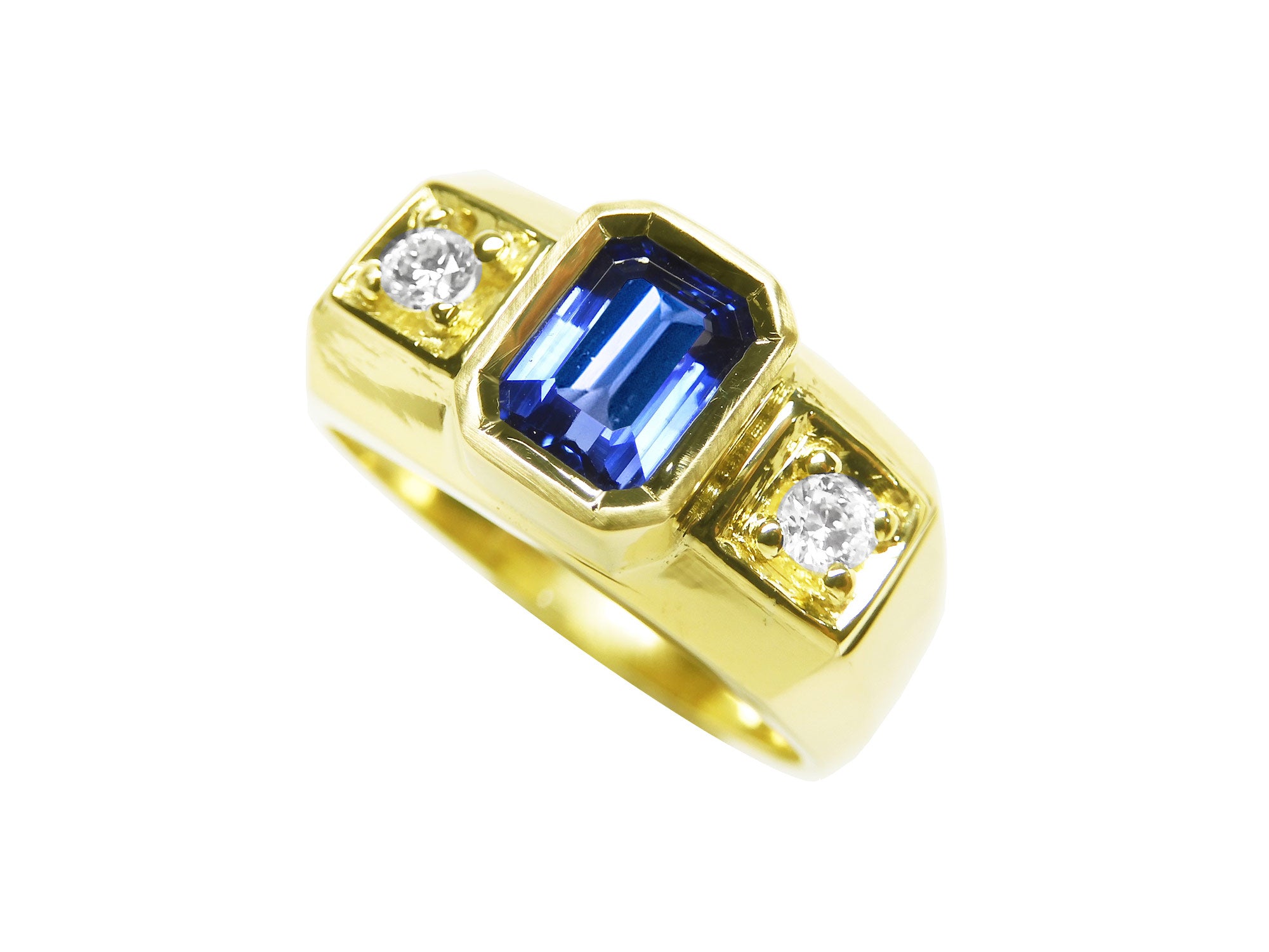 Father’s day sapphire ring gift