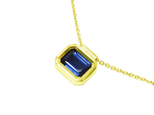 USA made real sapphire choker necklace