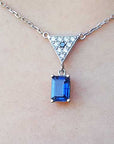Emerald cut blue sappjire necklace