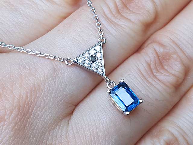 Authentic sapphire jewelry for sale