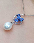 Ovals sapphire cluster pendant and pearl