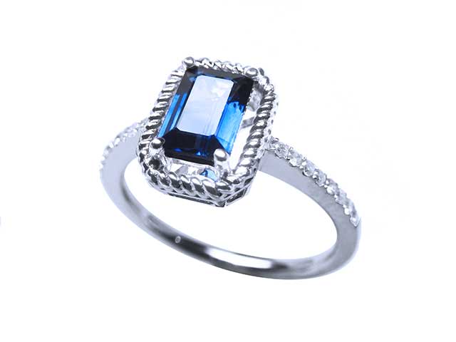 Real Sri Lanka solitaire sapphire ring