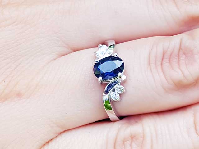 for Women oval sapphire ring