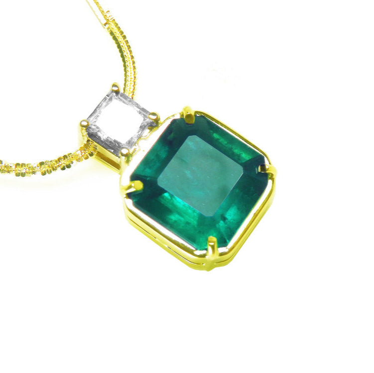 Emerald jewelry women's necklace, this Asscher cut natural Colombian emerald is weighing 2.64 carats and sourced from the Muzo mines