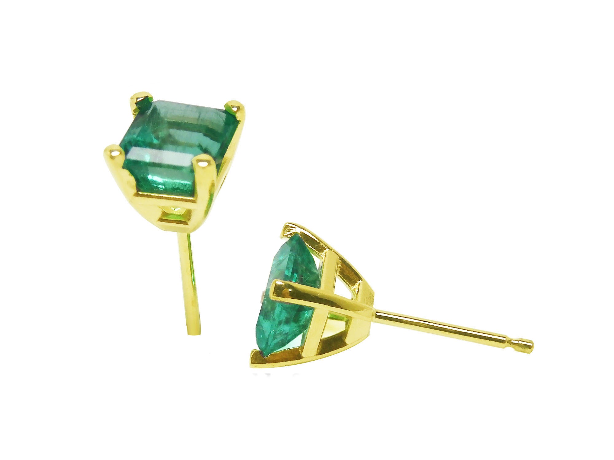 14k yellow gold emerald stud earrings asscher cut, downside profile view.