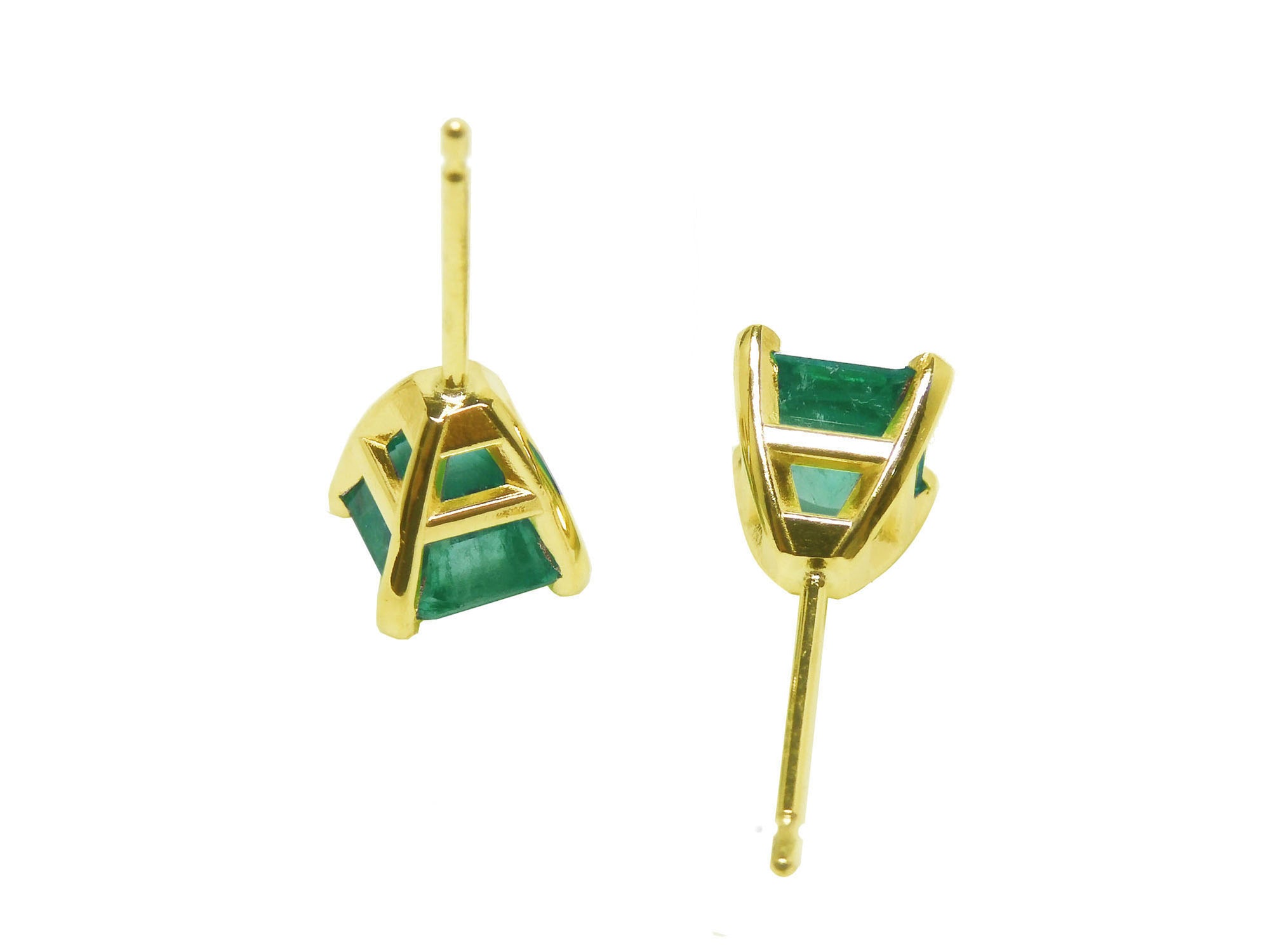 Upside down of asscher cut emerald stud earrings yellow gold push backs system. 