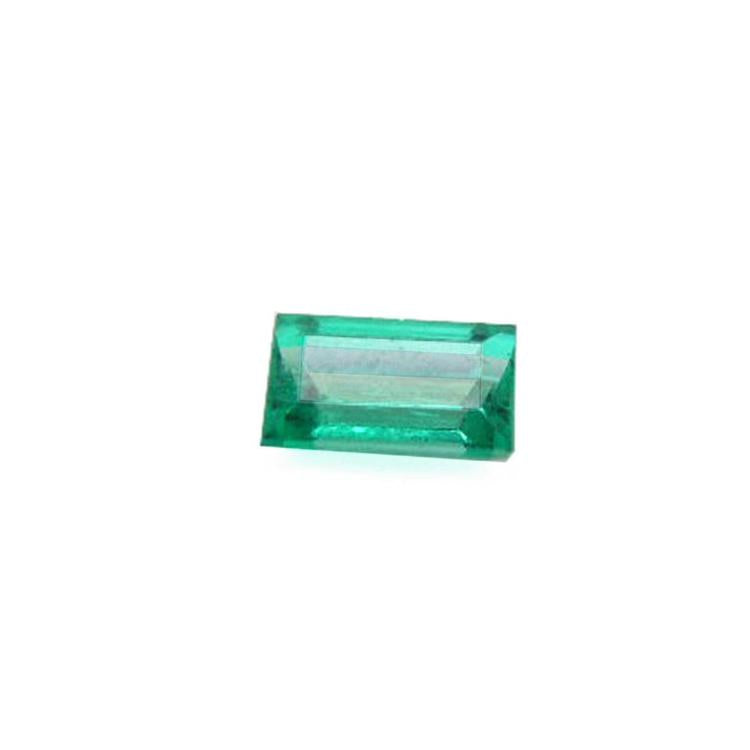 Baguette cut loose natural Colombian emerald, a vivid bluish-green color with exceptional clarity, and quality.
