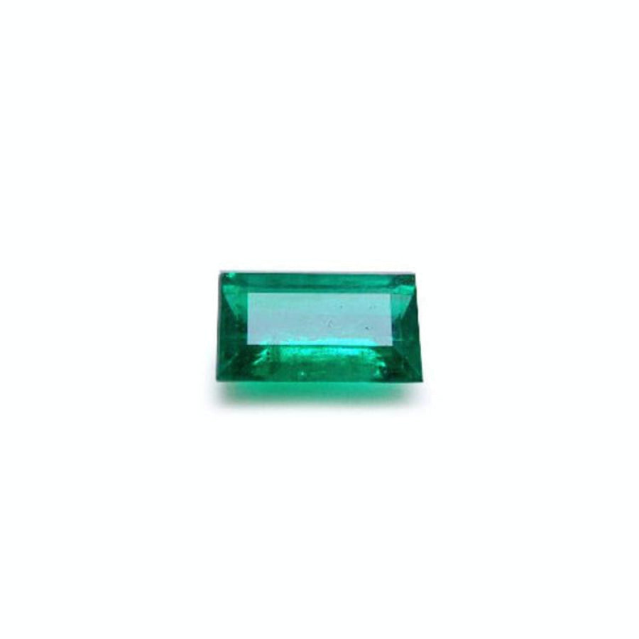 1.10 ct. Baguette cut fine quality loose colombian emerald, originating from the Muzo mine in Colombia, radiates vibrant color and lively brilliance.