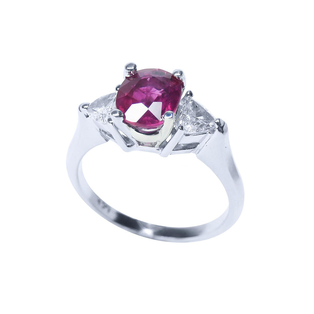 1.59 Carat Burma Ruby Women&#39;s Ring GRS Certified Natural Trillion Side Diamonds