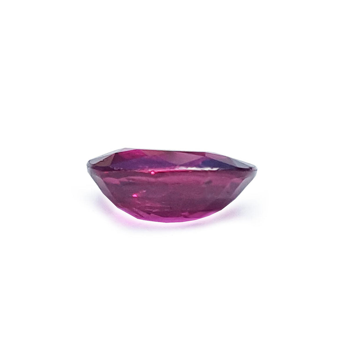 Cushion cut loose natural ruby 1.18 carats Mozambique, downside girdle and pavilion visibles