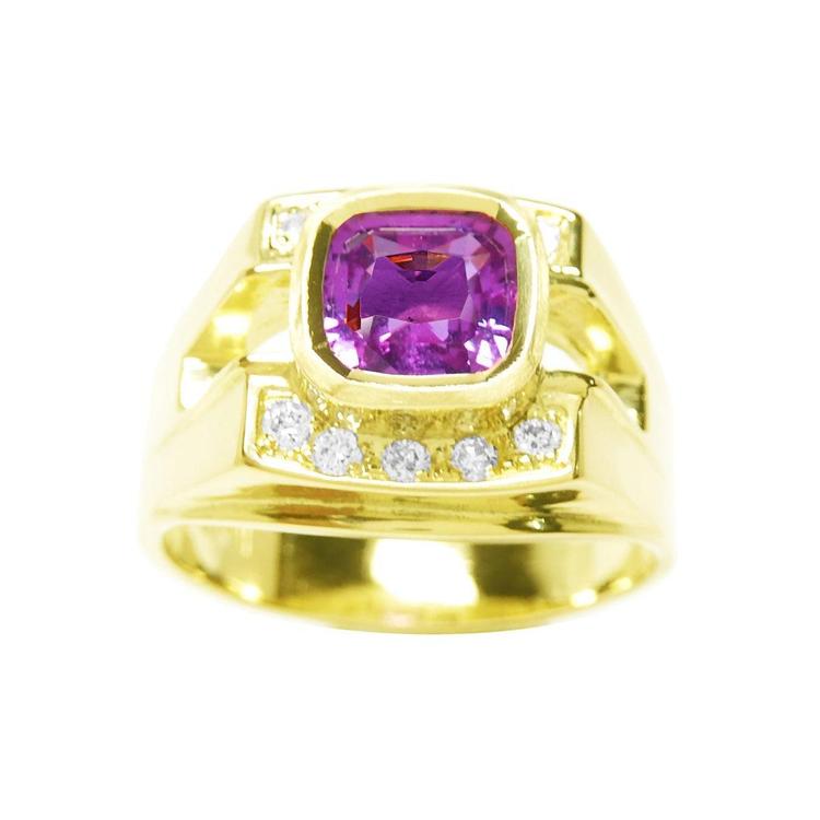 1.99 Carats natural GIA certified untreated men's pink sapphire ring bezel set and diamonds 18K yellow gold