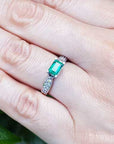 Mother’s day emerald ring the perfect gift for her
