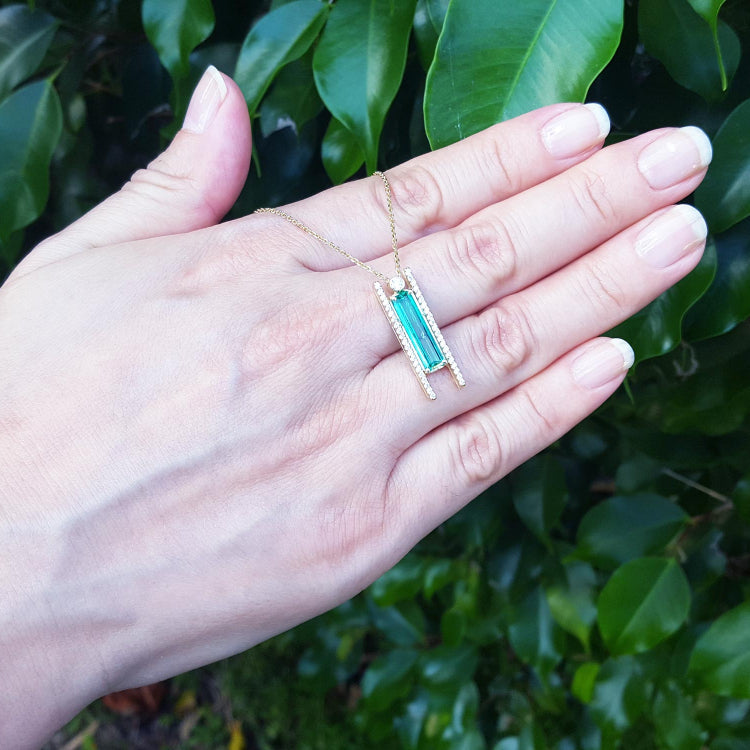 Handmade Emerald necklace for women natural sourced from the Muzo mines with accent natural diamonds, in 14k yellow gold