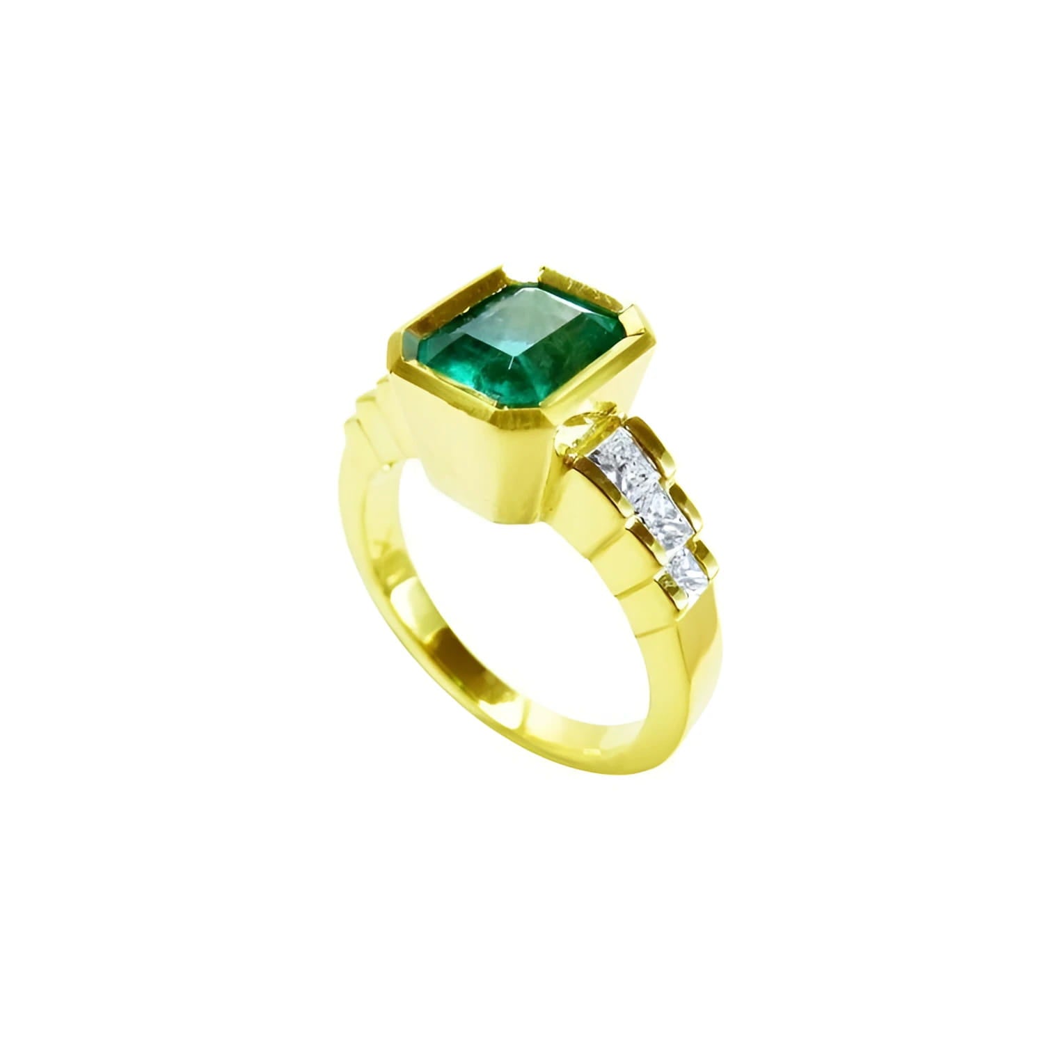 18K gold ring with a rectangular emerald-cut emerald and bezel-set princess-cut diamonds.