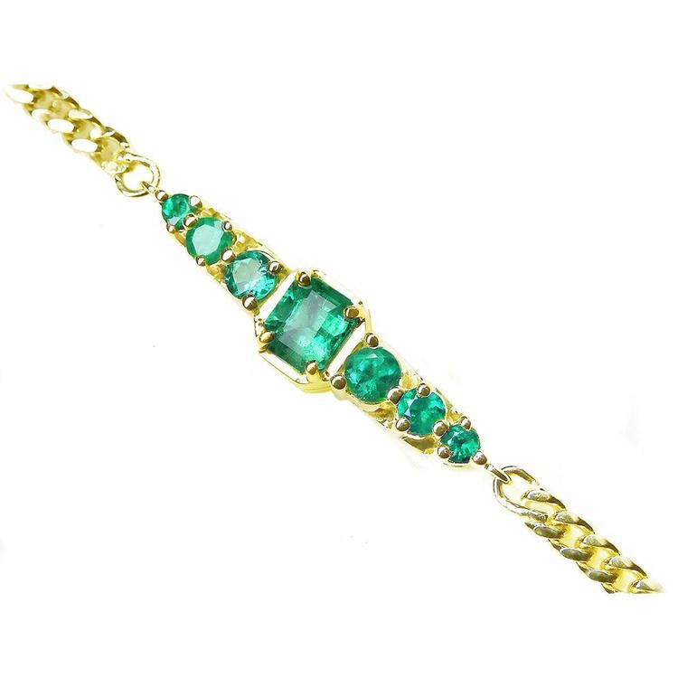 Women's bracelet natural Colombian emeralds, 14k yellow gold 1.20 ct. total weight, sparkling medium deep green.