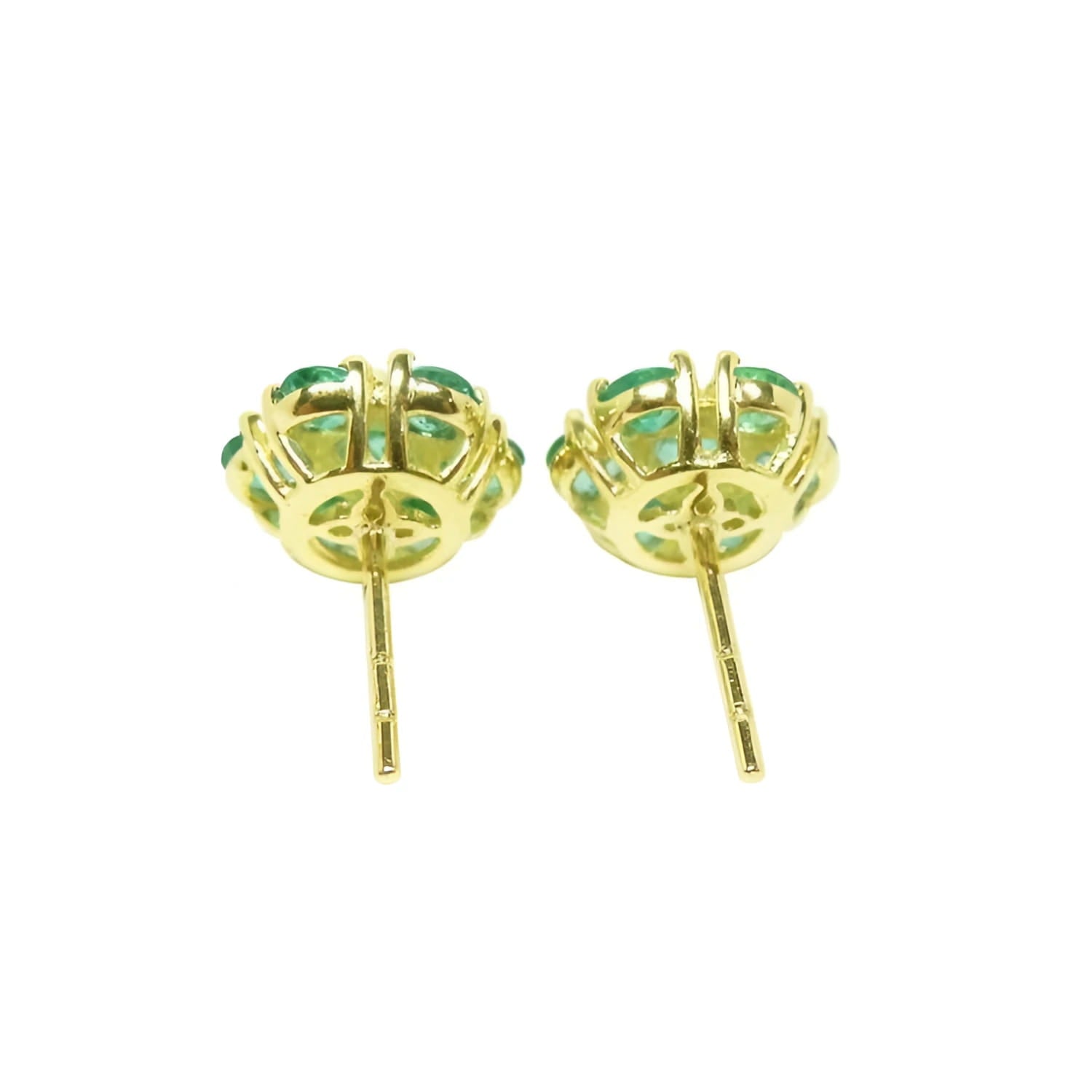 Colombian emerald cluster stud earrings with six round-cut petals in 18K yellow gold.
