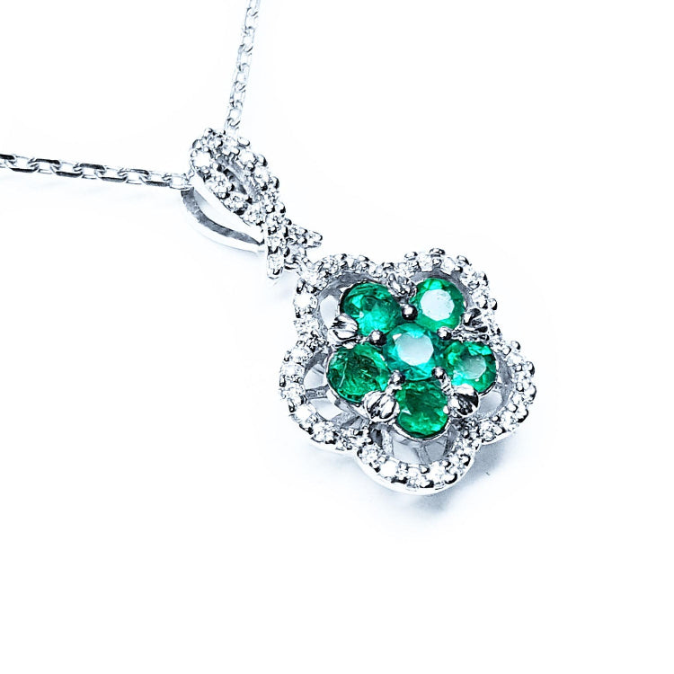 Women's emerald necklace round cut sparkling Muzo mine Colombian emeralds cluster into five petal clover natural diamonds