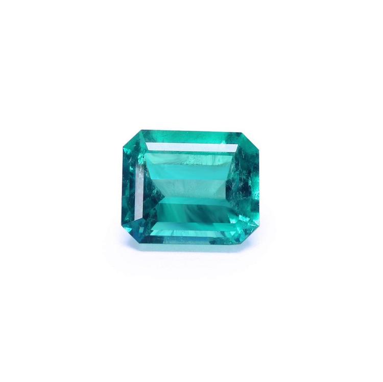 Gia certified emerald-cut loose Colombian emerald left side view displaying crown and table