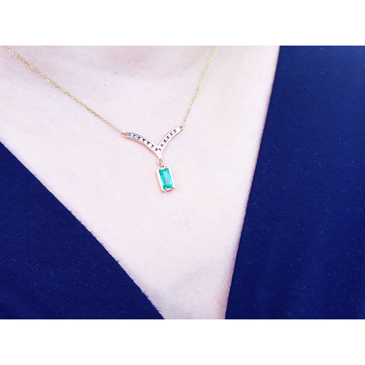 Baguette cut 1.17 ct. Genuine Colombian Emerald Necklace 14K Yellow Gold