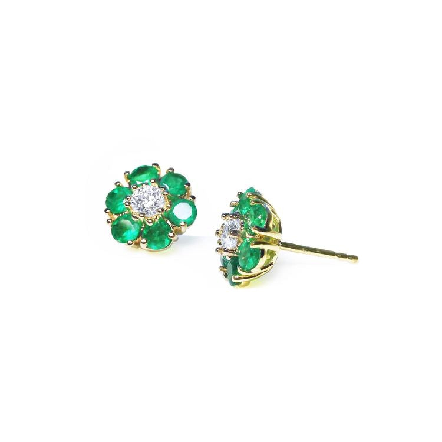 18K yellow gold flower cluster earrings with green Colombian emeralds and a sparkling diamond center.