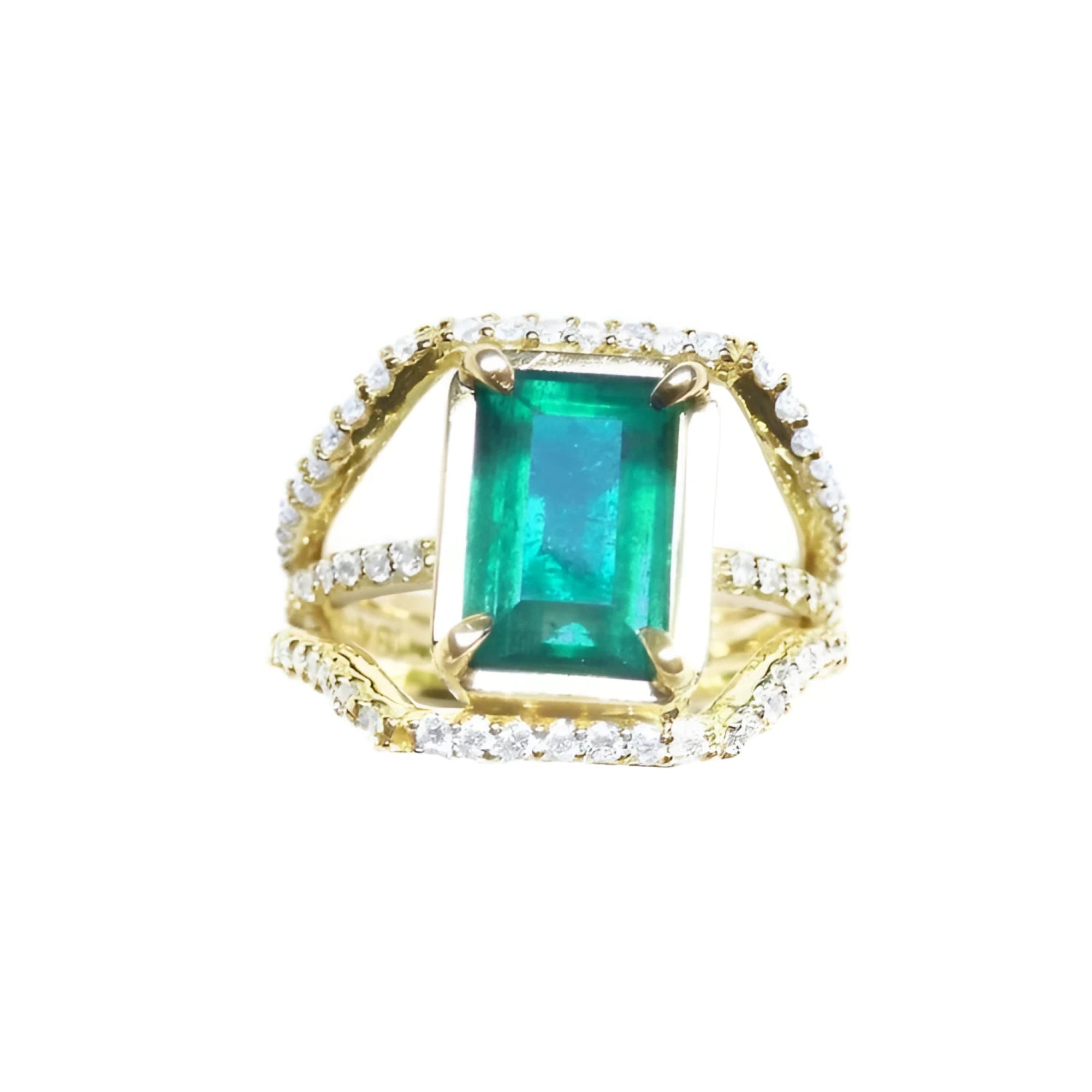 Emerald May birthstone ring for women in 18k yellow gold with natural diamonds. 