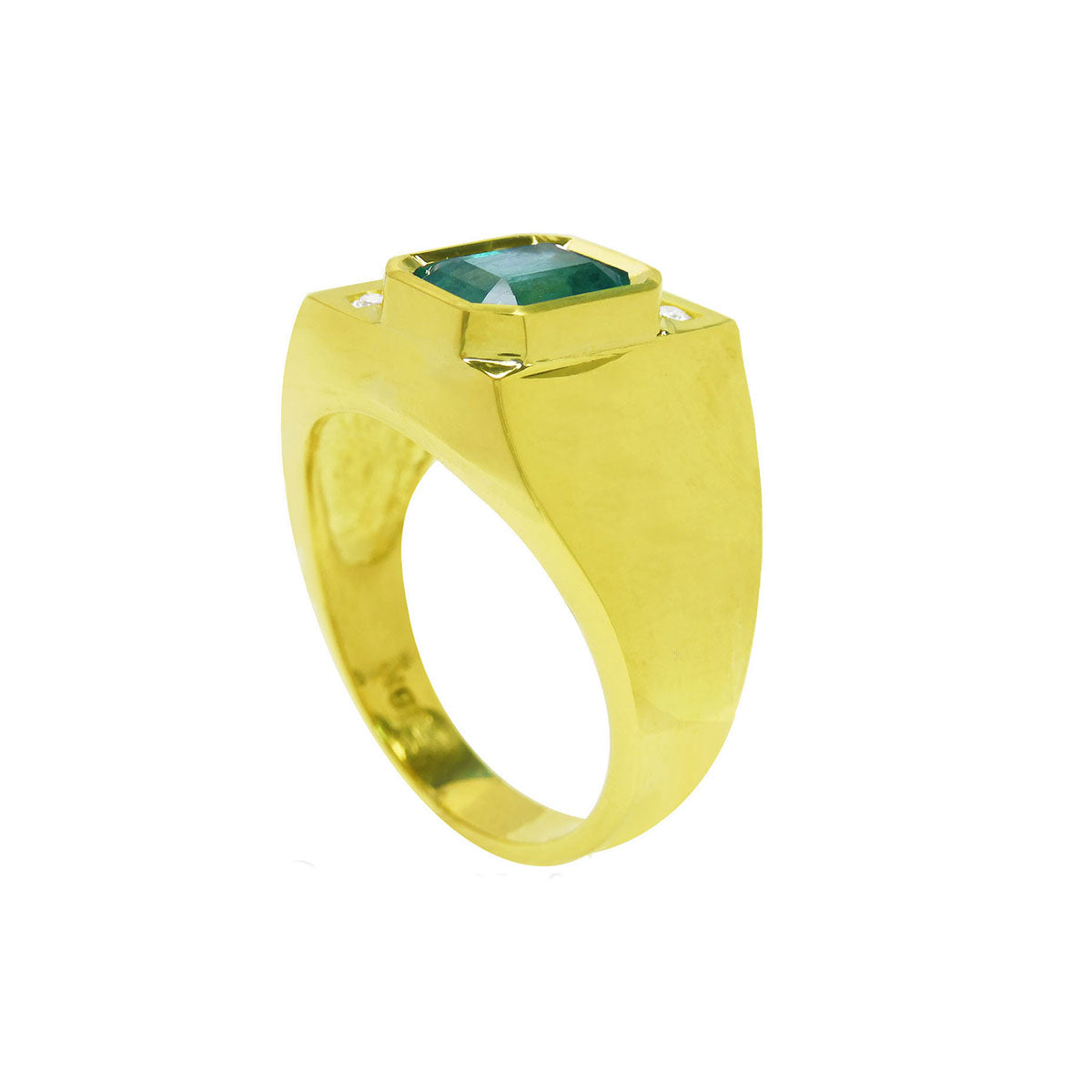 The half side position of this natural colombian emerald ring for men shows the top setting and band design.