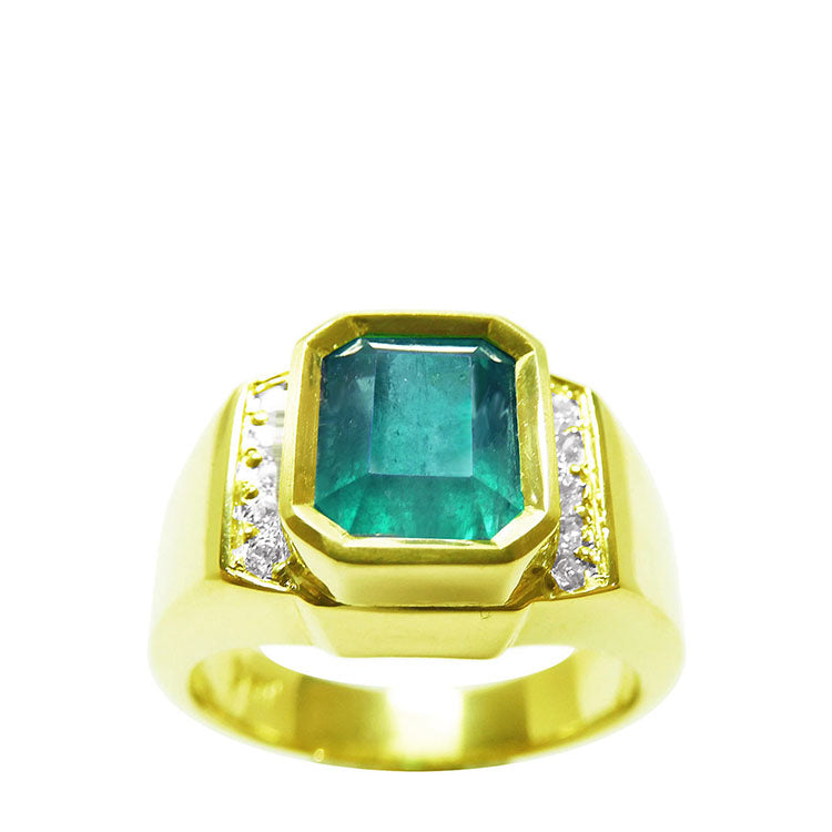 A selection of men’s natural Colombian emerald rings, showcasing accent diamonds or classic solitaire styles, expertly crafted in luxurious 18k and 14k gold. Stunning emerald jewelry for men.