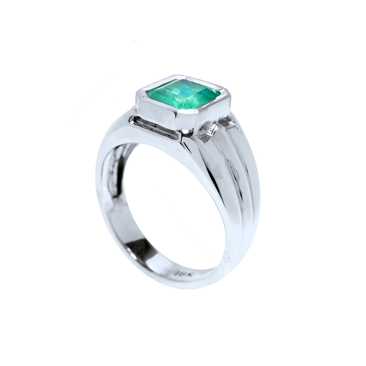 Emeral ring in white gold for men displaying the top and partial side view.