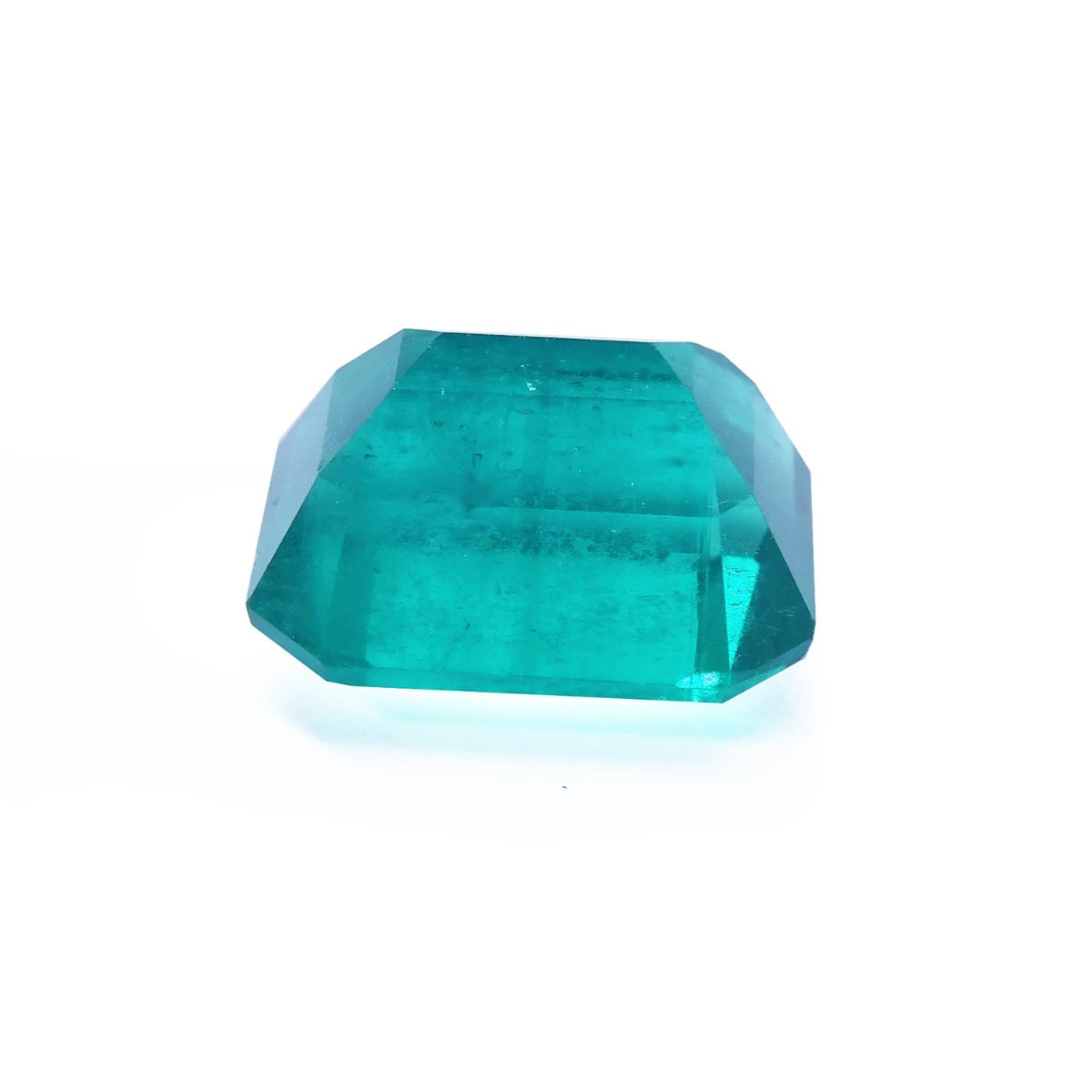 Fine quality loose Mizo mine Colombian emerald upside-down pavilion view