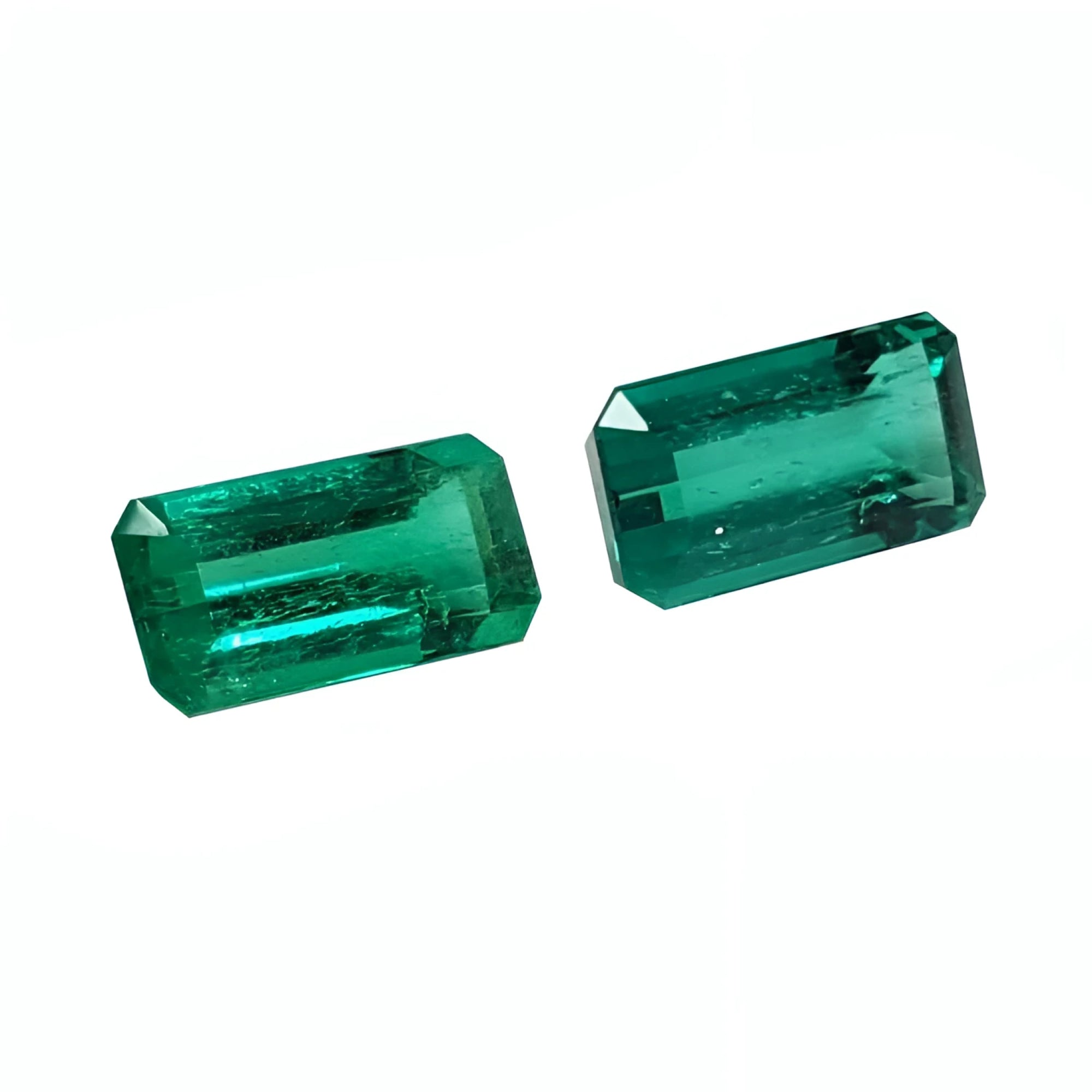 Loose natural emeralds matching pair set fine quality, Medium Deep Bluish Green Emerald-Cut from Muzo.