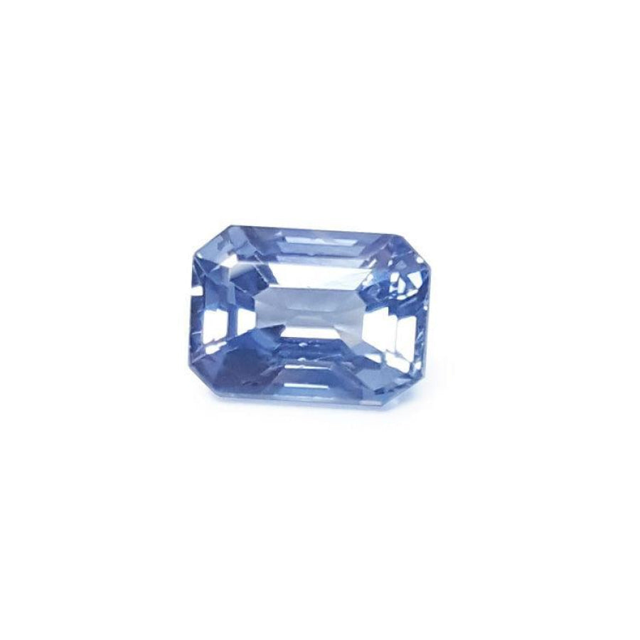 Genuine loose sapphire medium light blue emerald-cut, it is sparkling, crystalline, ideal for an affordable sapphire ring.