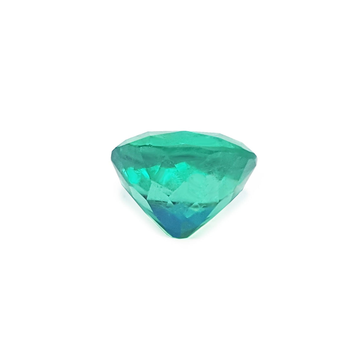 Cushion cut loose natural Colombian emerald GIA certified, underside girdle and pavilion view