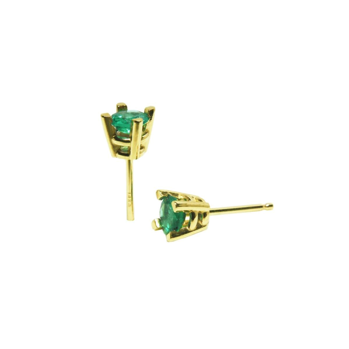 Girls' natural emerald stud earrings round cut yellow gold, front top and horizontal positions