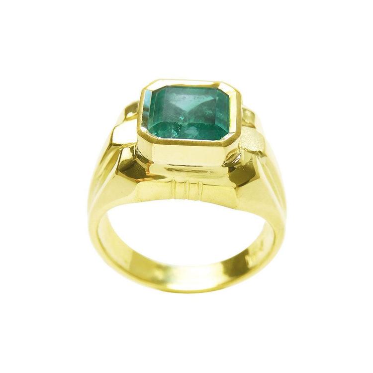 18K yellow gold men's ring with a square emerald cut, medium green Muzo Colombian emerald in a full bezel setting.