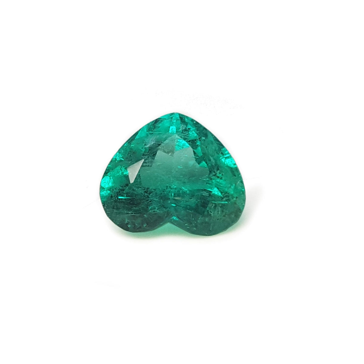 GIA certified heart cut natural colombian emerald, front inverted position table and crown view