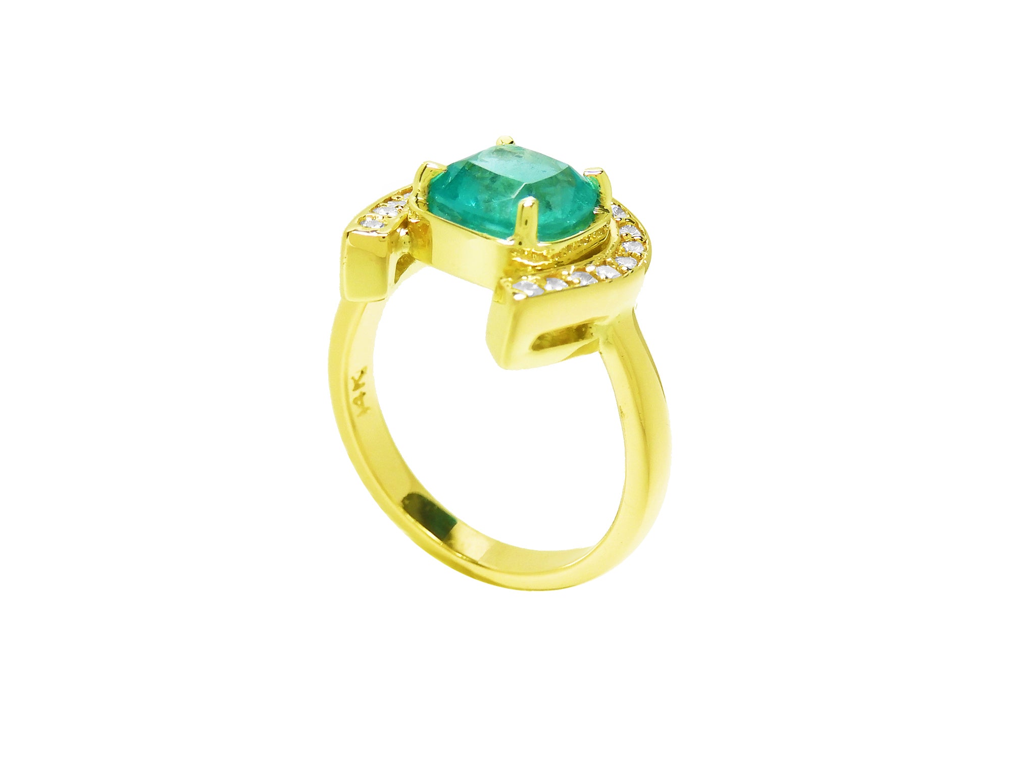 The lateral vie of a 1.48 ct. horseshoe emerald ring for women crafted in 14k yellow gold.