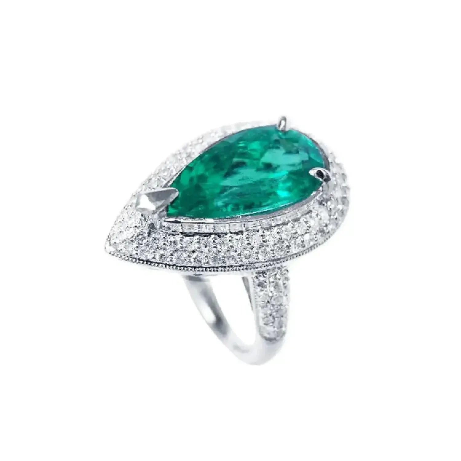 Anillo de oro blanco 14k con esmeralda colombiana corte pera 3.35 ct y diamantes.