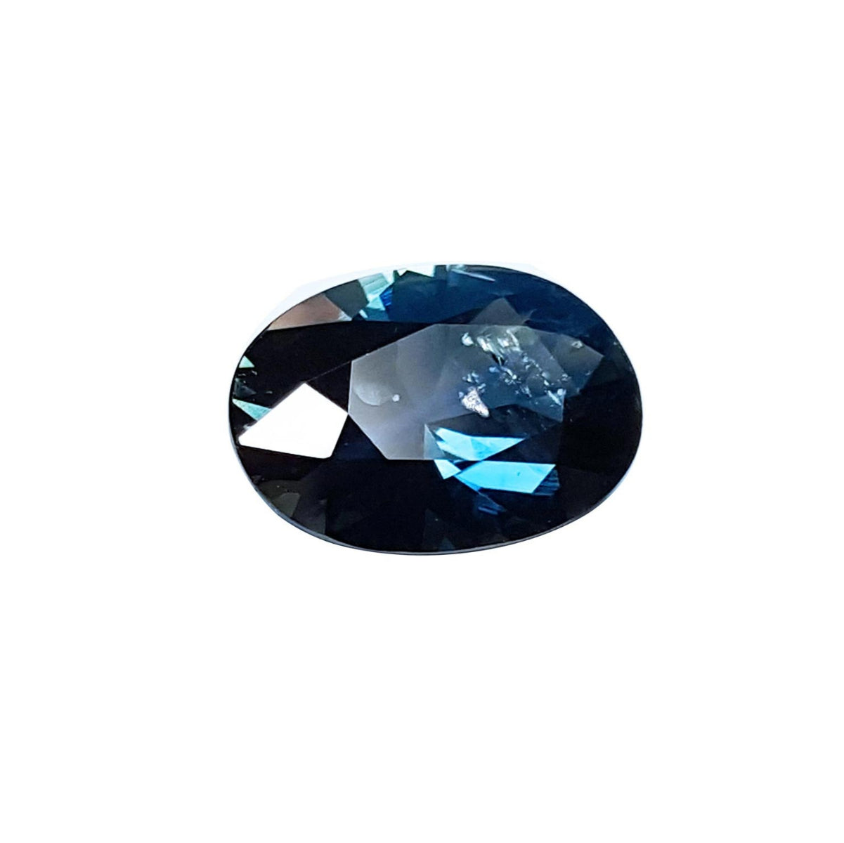 3.04 ct. Natural Australian Loose Sapphire Oval cut Sparkling Deep Blue for Sale in USA