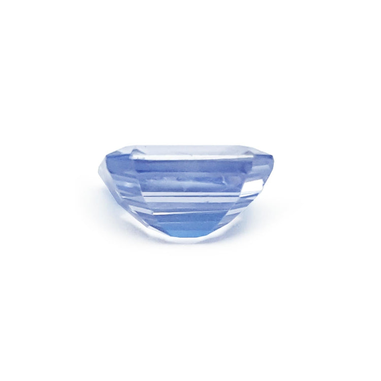 1.33 carats Loose Blue Sapphire Sparkling Medium Blue Color Emerald-cut for Sale