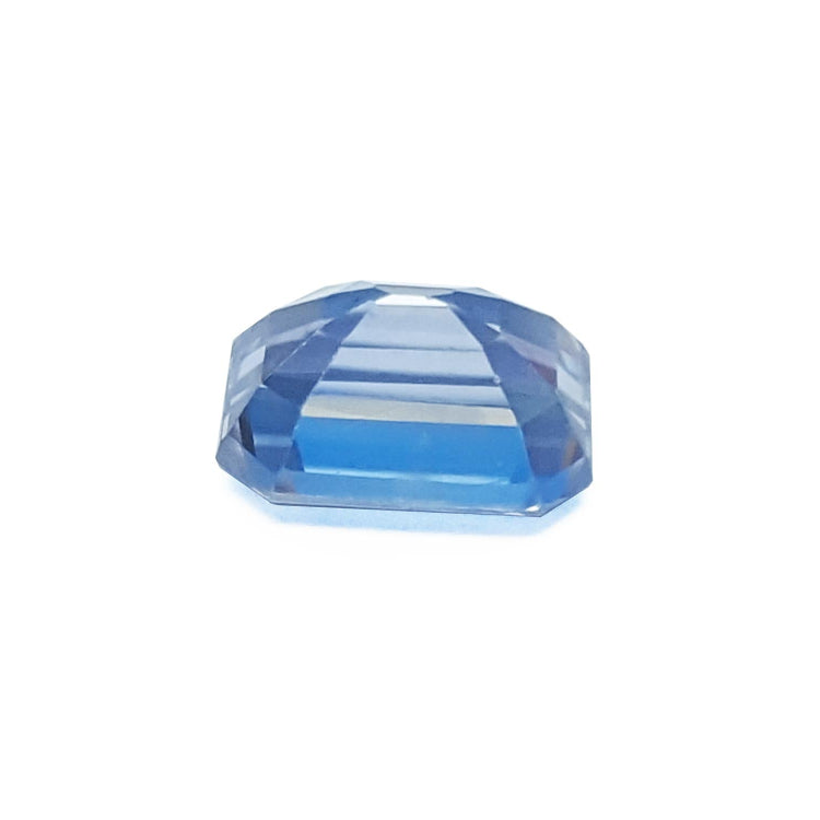 1.33 carats Loose Blue Sapphire Sparkling Medium Blue Color Emerald-cut for Sale