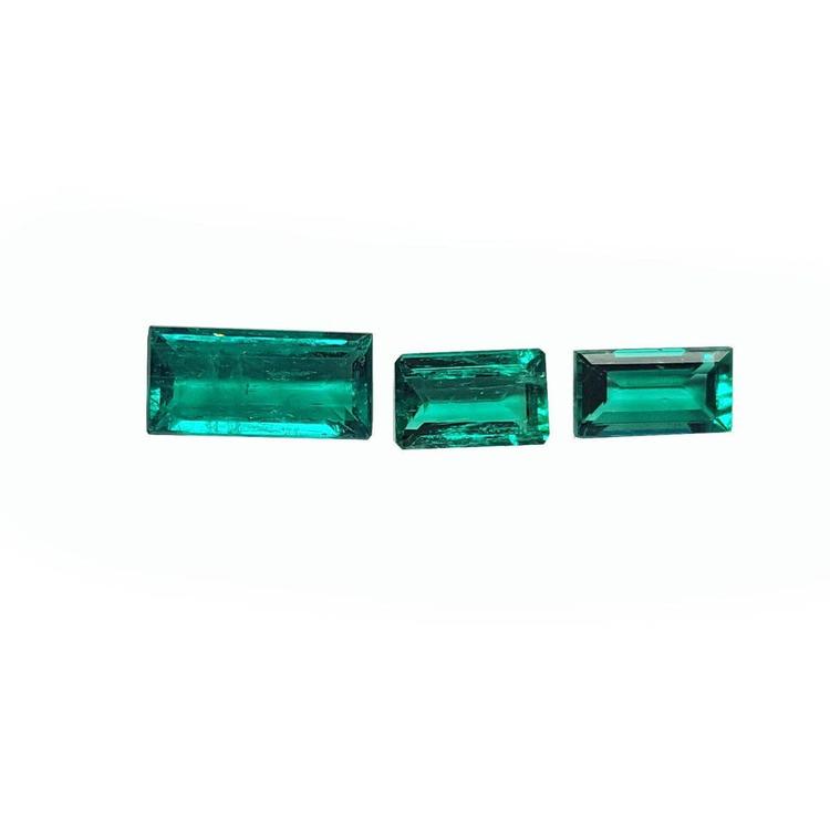 Matched trio set natural loose colombian emeralds baguette cut, beautiful vibrant deep bluish green color.