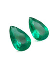 Matched pair set loose emeralds pear cut for crafting high-quality earrings at a competitive price.