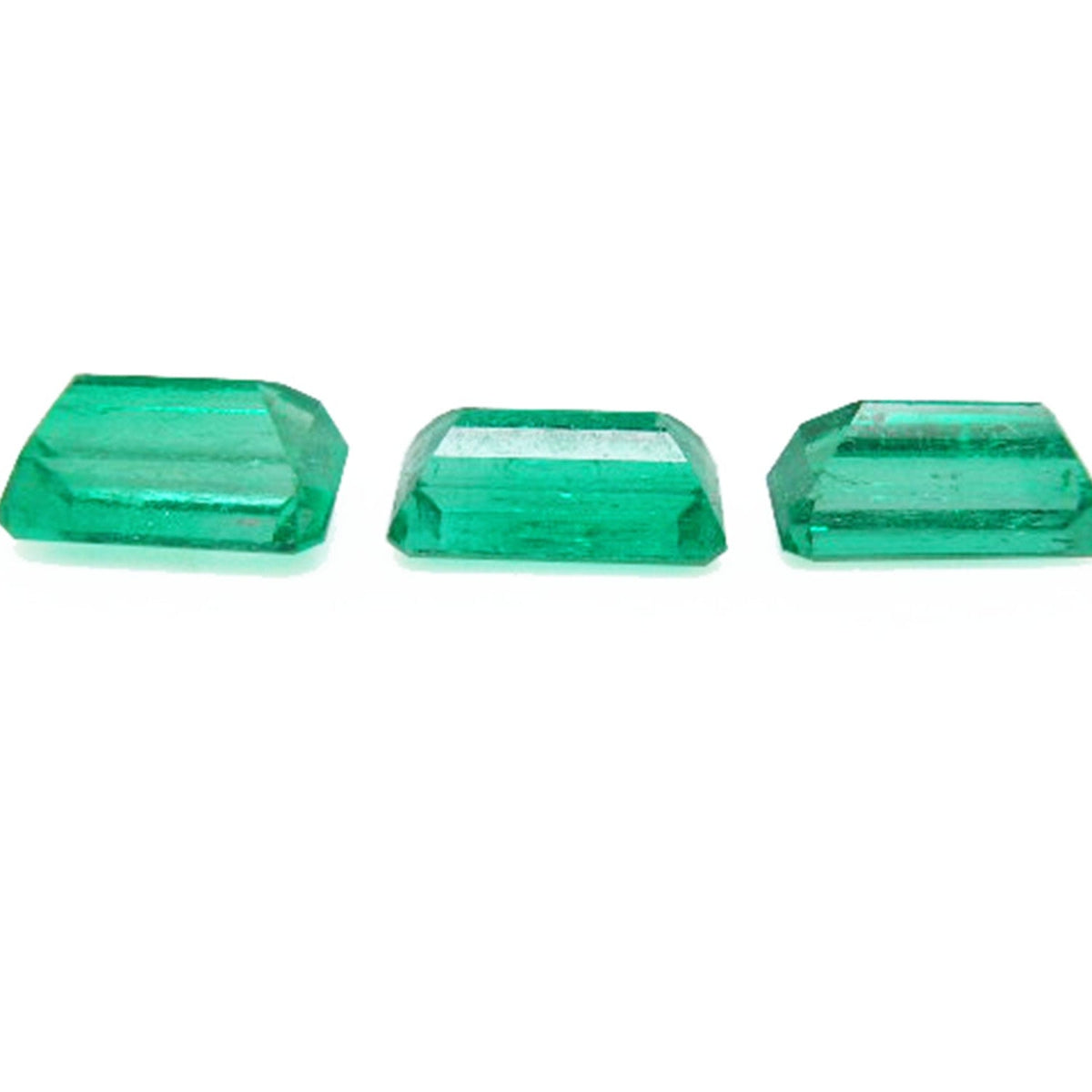 Loose natural emeralds matched set earrings pendant 4.18 Carats upside down pavilions visibles