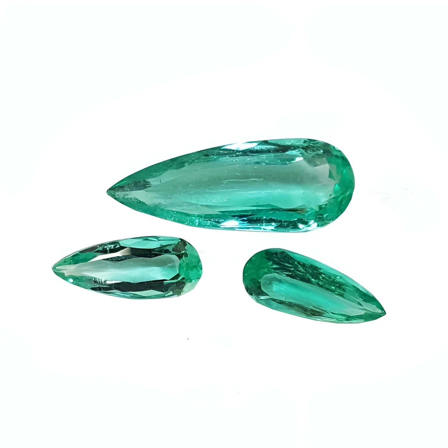Loose natural colombian emeralds Muzo mine pear shaped match Set, clean sparkling medium light color.