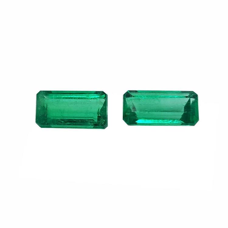 Matching pair natural loose Colombian emeralds perfect for a unique design of high quality earrings