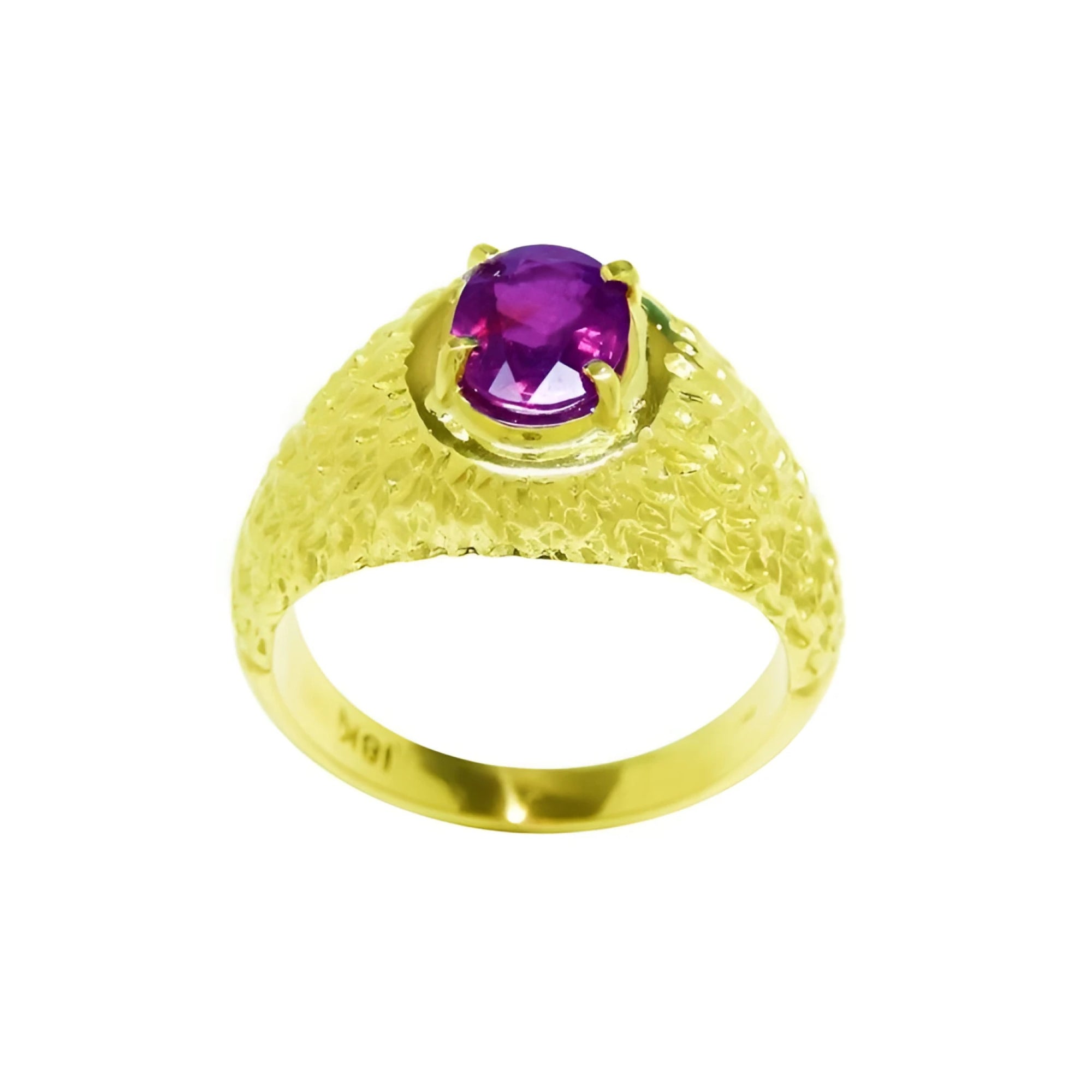 Men's 18K yellow gold ring with a solitaire oval pinkish-red Burma ruby, prong-set.