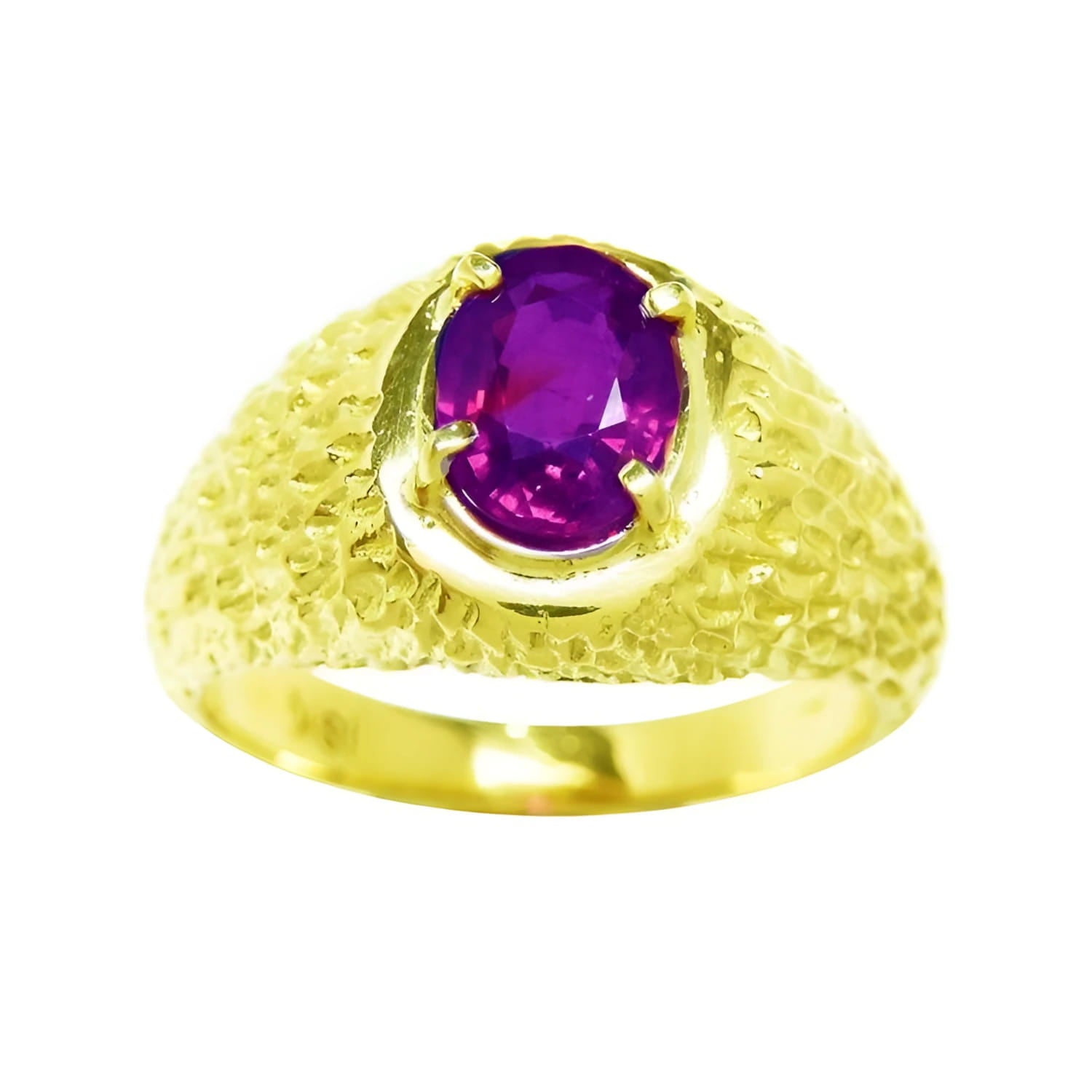 Men's 18K yellow gold ring with a sparkling oval-cut pinkish-red Burma ruby, prong-set.