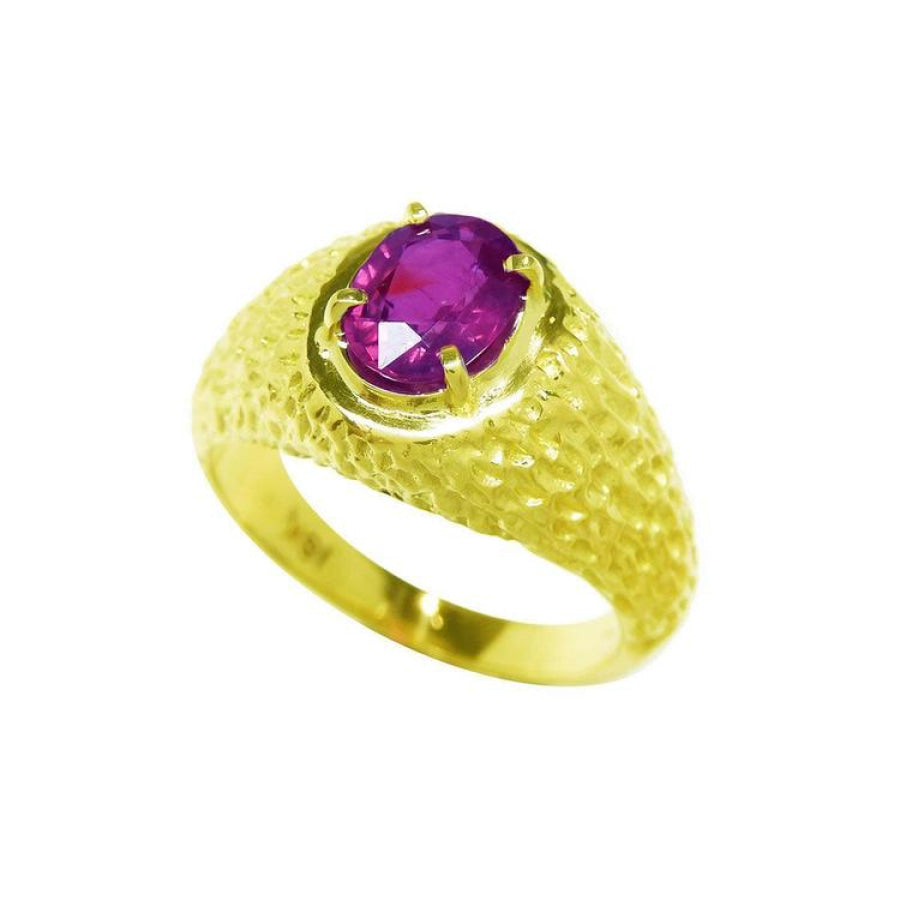 Men's 18K yellow gold ring with a sparkling pinkish-red oval cut Burma ruby, prong-set.